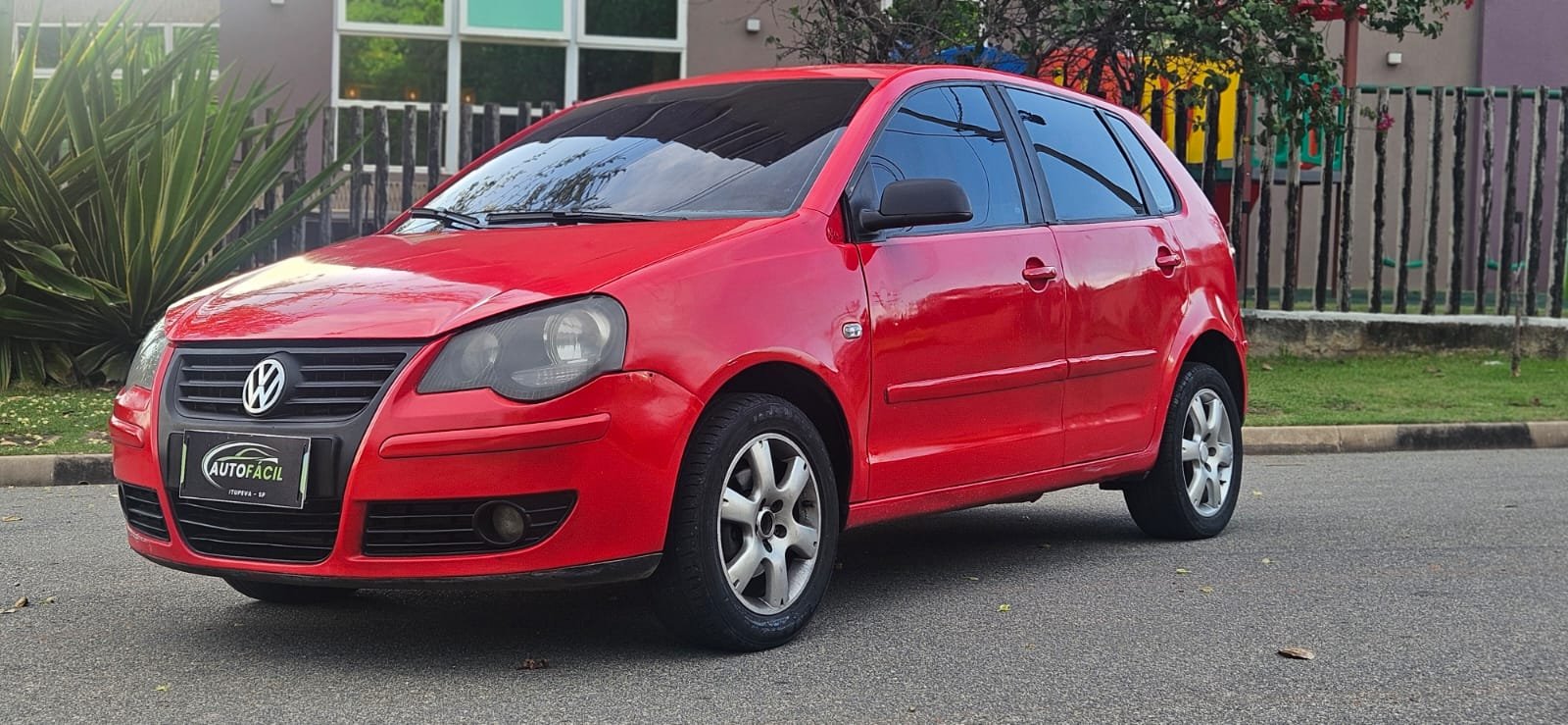 Volkswagem Polo Confortline 1.6