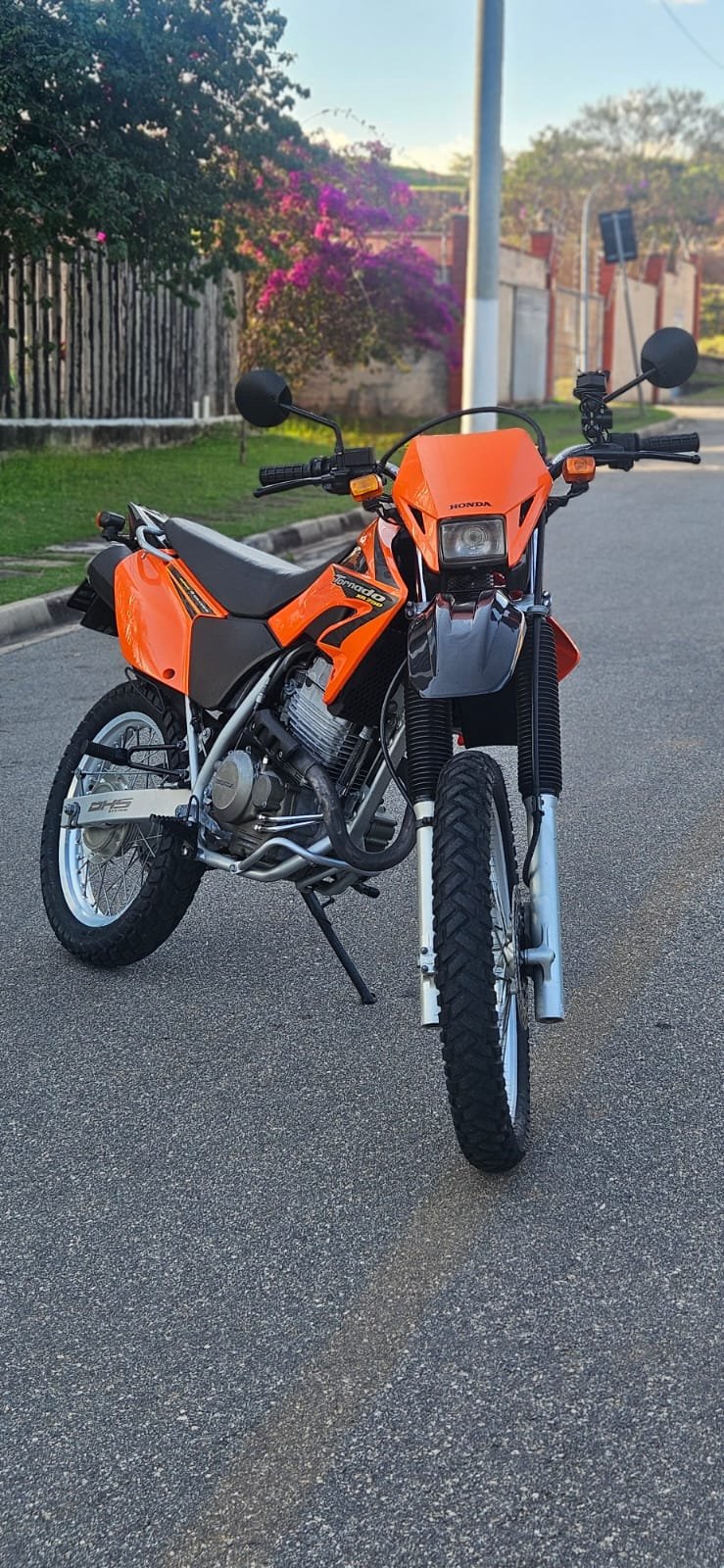 Honda Tornado xr 250